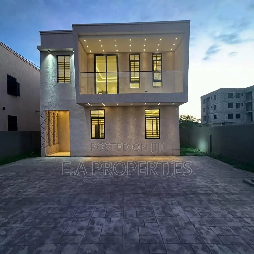 4bdrm House in Ea Properties, Lake Side Estate for sale