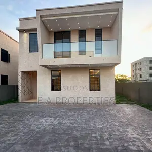 4bdrm House in Ea Properties, Lake Side Estate for sale