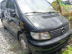 Mercedes-Benz Vito 2010 Black