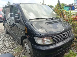 Mercedes-Benz Vito 2010 Black