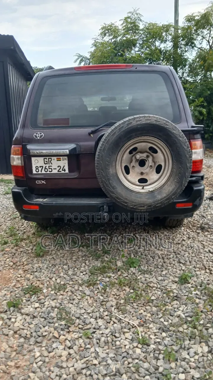 Toyota Land Cruiser 2003 Black
