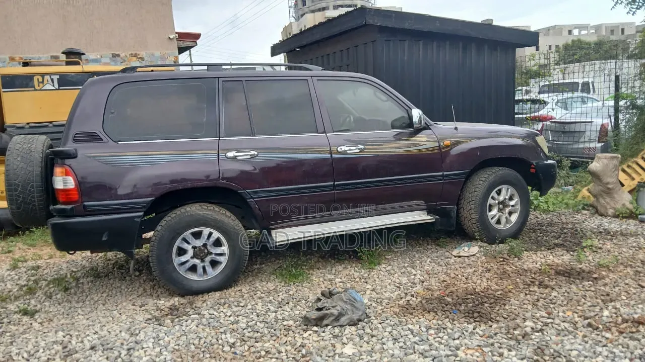 Toyota Land Cruiser 2003 Black