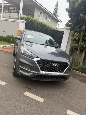 Hyundai Tucson Limited AWD 2019 Gray
