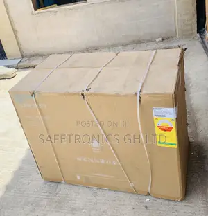 High Efficiency Samsung 281 Liters Grey Single-Door Chest Freezer