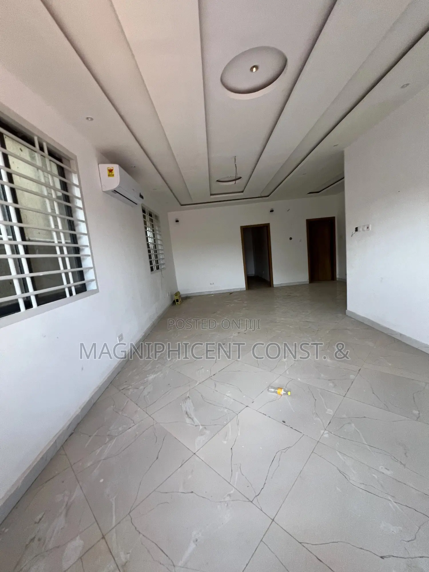 4bdrm Duplex in Lakeside Estates, Ashaley Botwe for sale