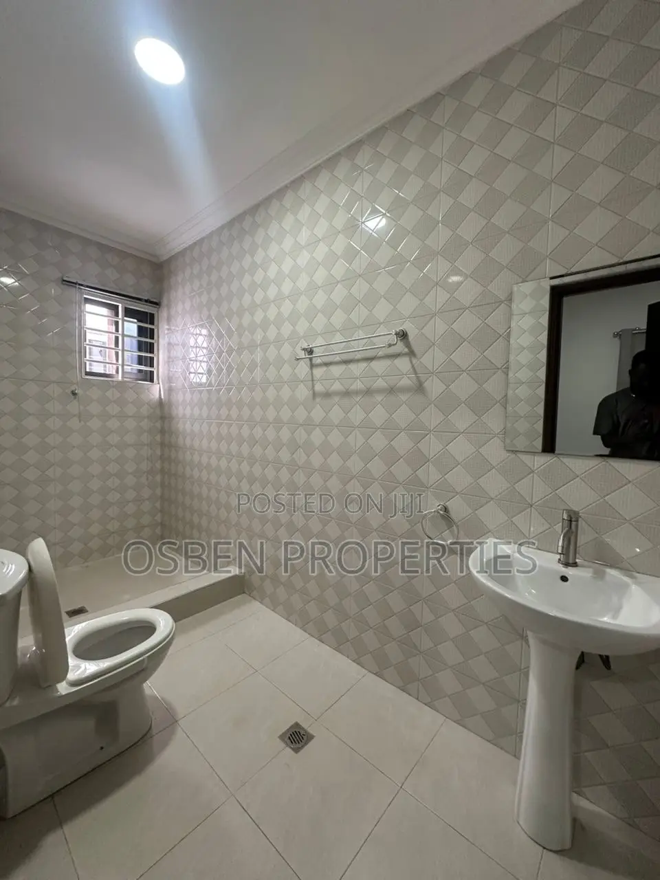 3bdrm House in Osben Properties, Spintex for rent