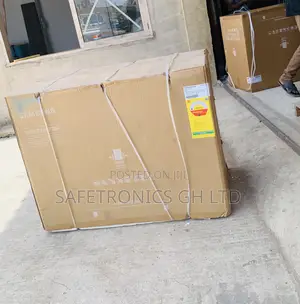 Perfect Neat Samsung 281 Liters Single-Door Chest Freezer