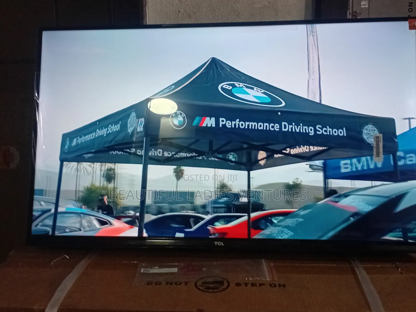 TCL 32-Inch Led Tv With Stunning Display