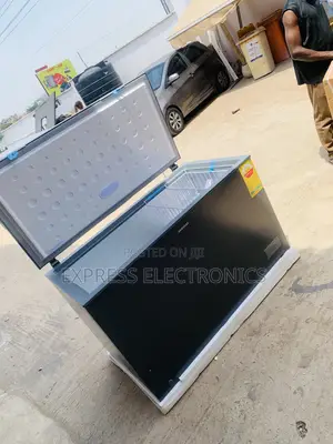 Purchase the New Chest Freezer 371l Samsung