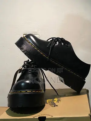 1461 Dr Martens
