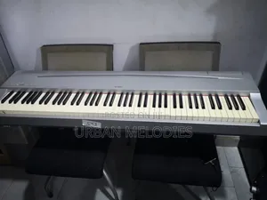 Yamaha Electronic Piano P-70
