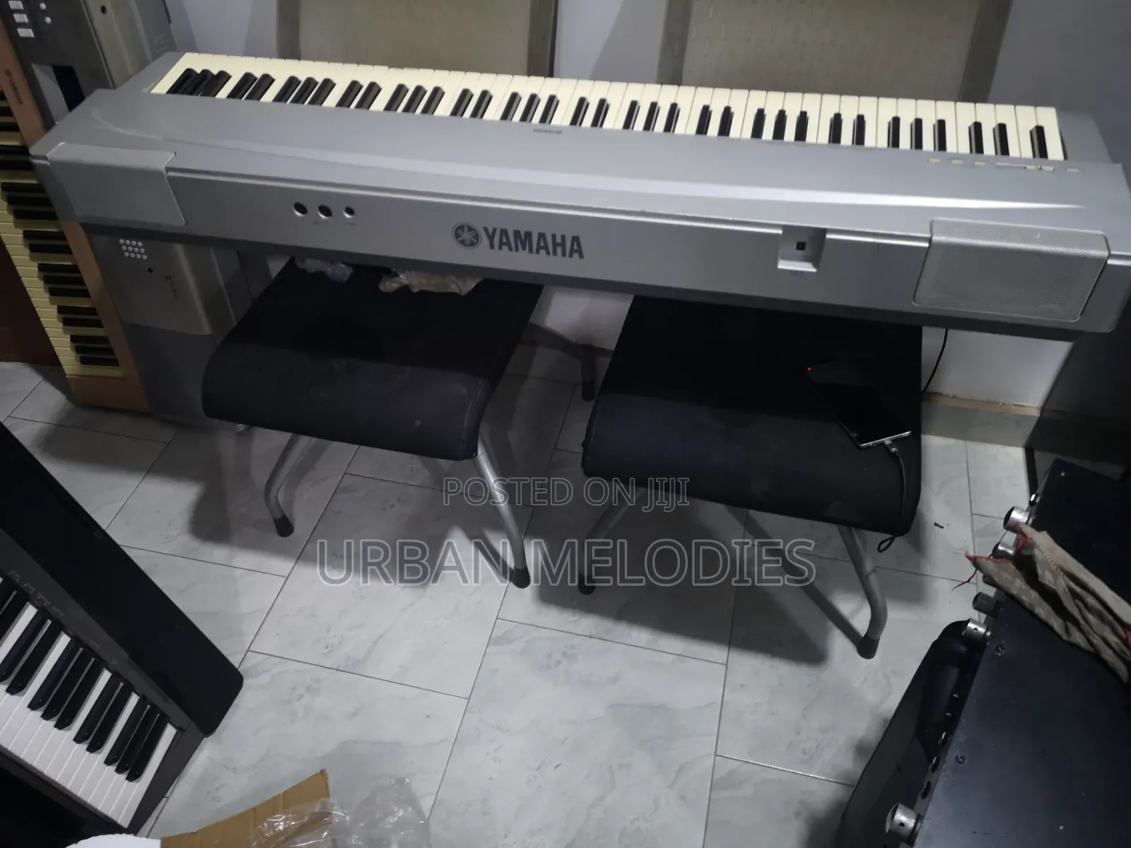 Yamaha Electronic Piano P-70