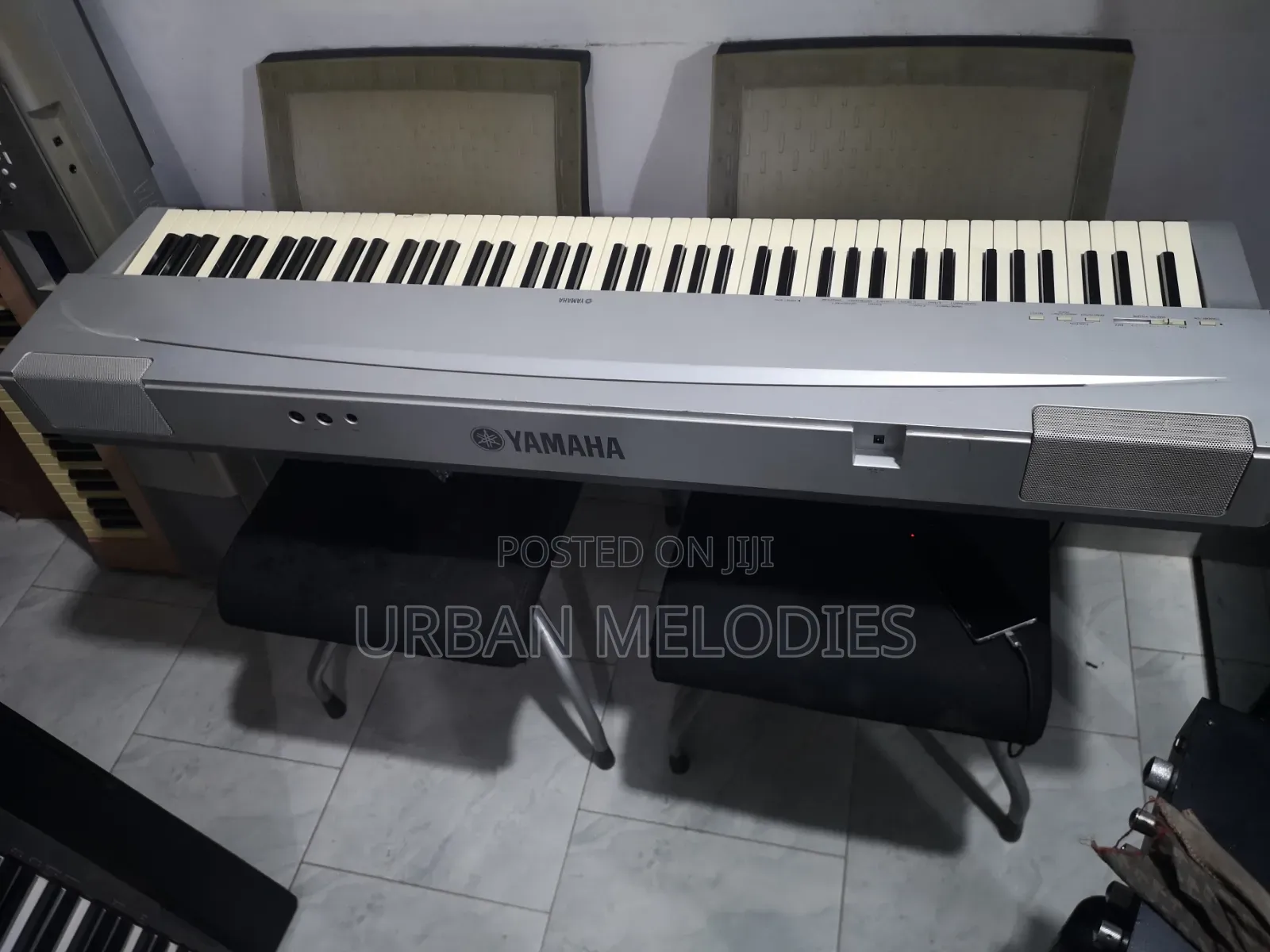Yamaha Electronic Piano P-70