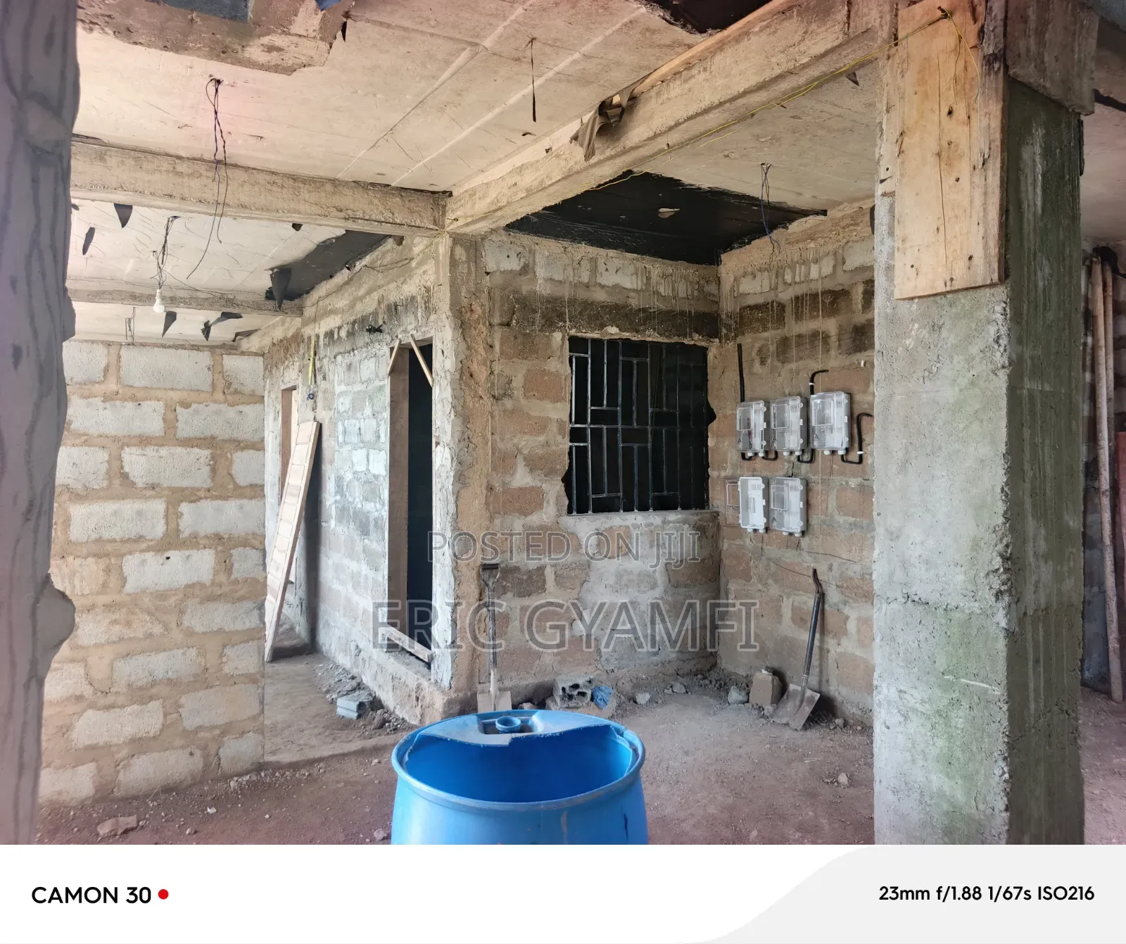 3bdrm House in Adjen Kotoku /Medie, Accra Metropolitan for sale