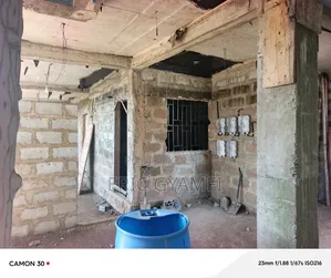 3bdrm House in Adjen Kotoku /Medie, Accra Metropolitan for sale
