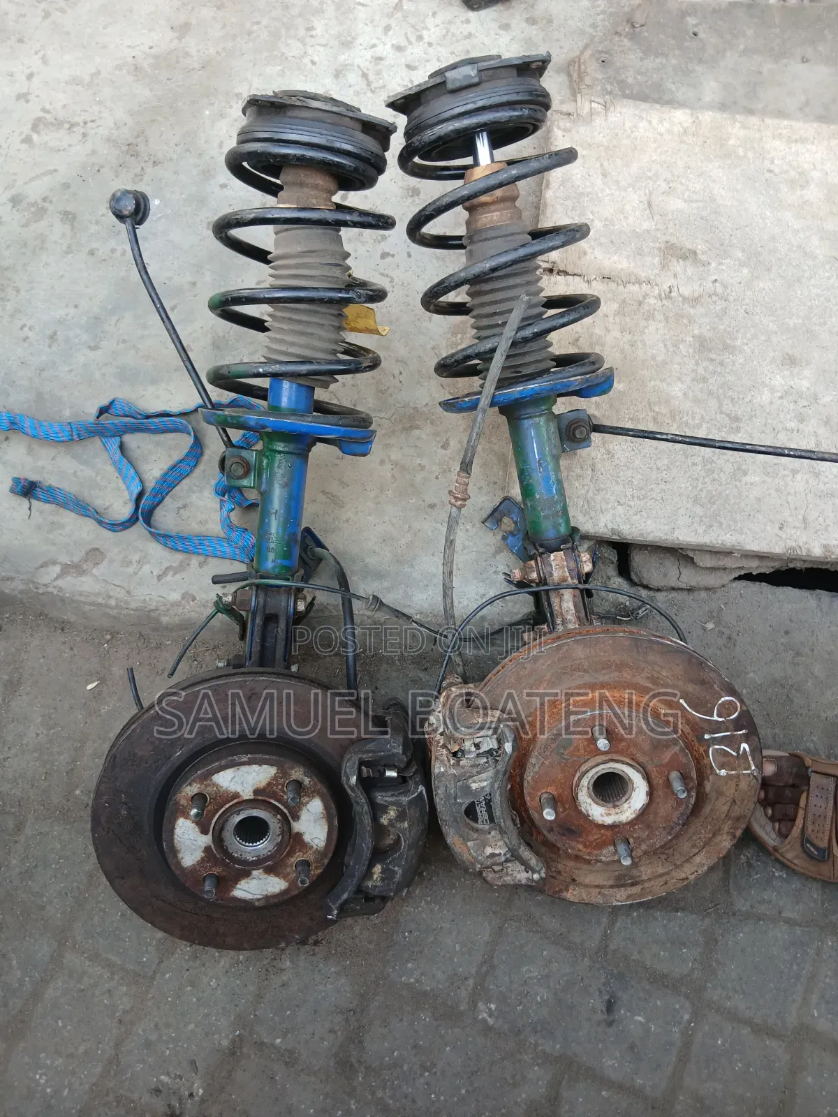 Nissan Sentra B16 Front Complete Shocks