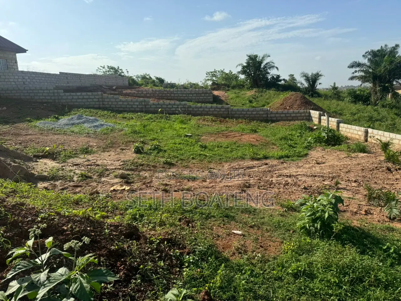 Land for Sale at Santasi- Darko