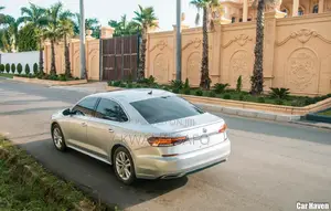 Volkswagen Passat 2021 Silver