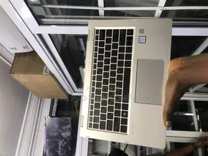 Laptop HP EliteBook x360 1030 G2 16GB Intel Core i7 SSD 512GB