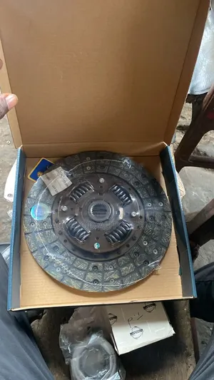 Nissan Hardbody/ Navara/ Frontier Brand New Clutch Disc/ Plate/Bearing
