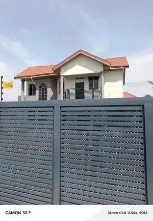 4bdrm House in Adenta for rent