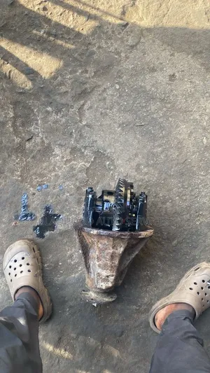 Toyota Hilux Vigo 2008-2015 Back Axle Driving Gear(Pinion) Available