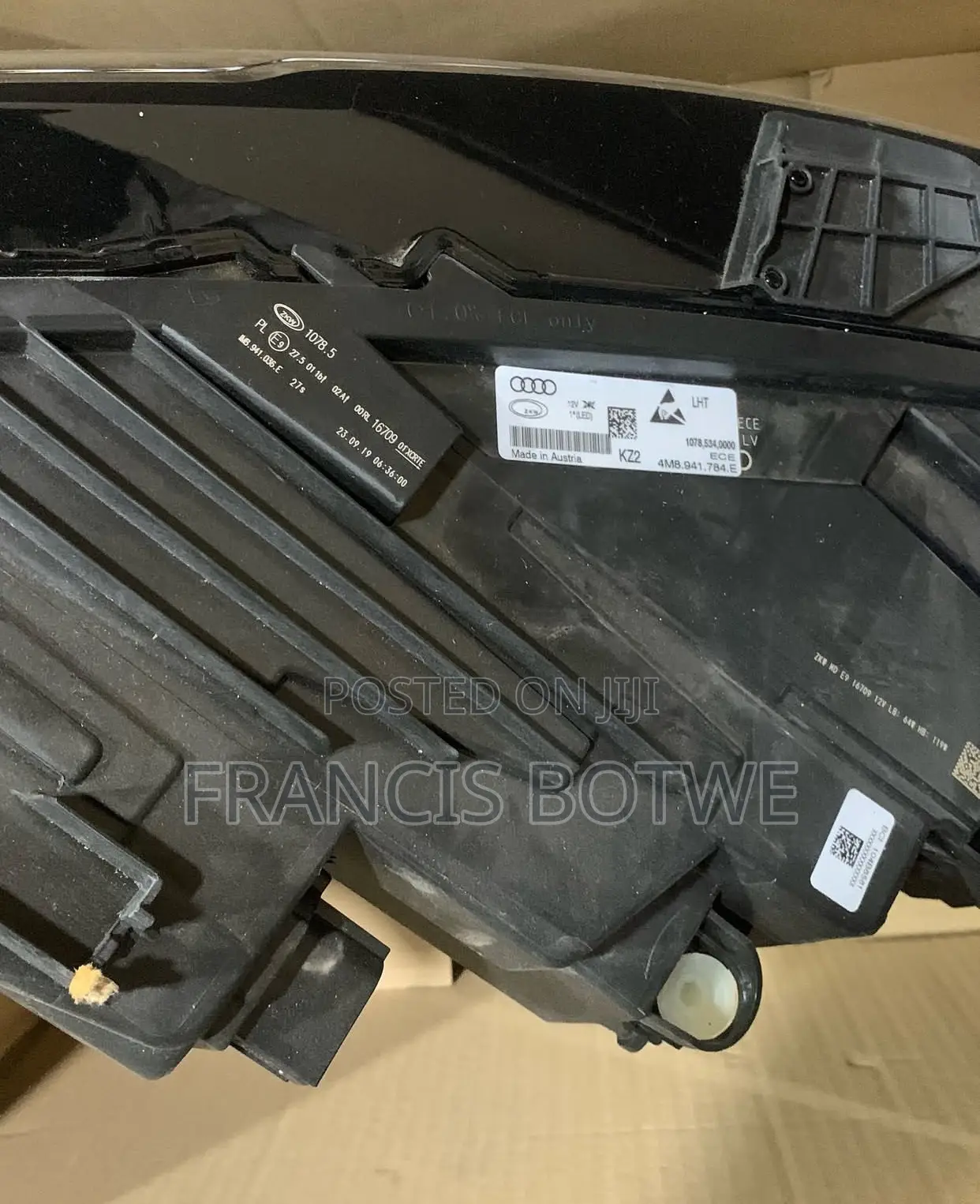 Audi Q8 Bumper 2023 and Headlights