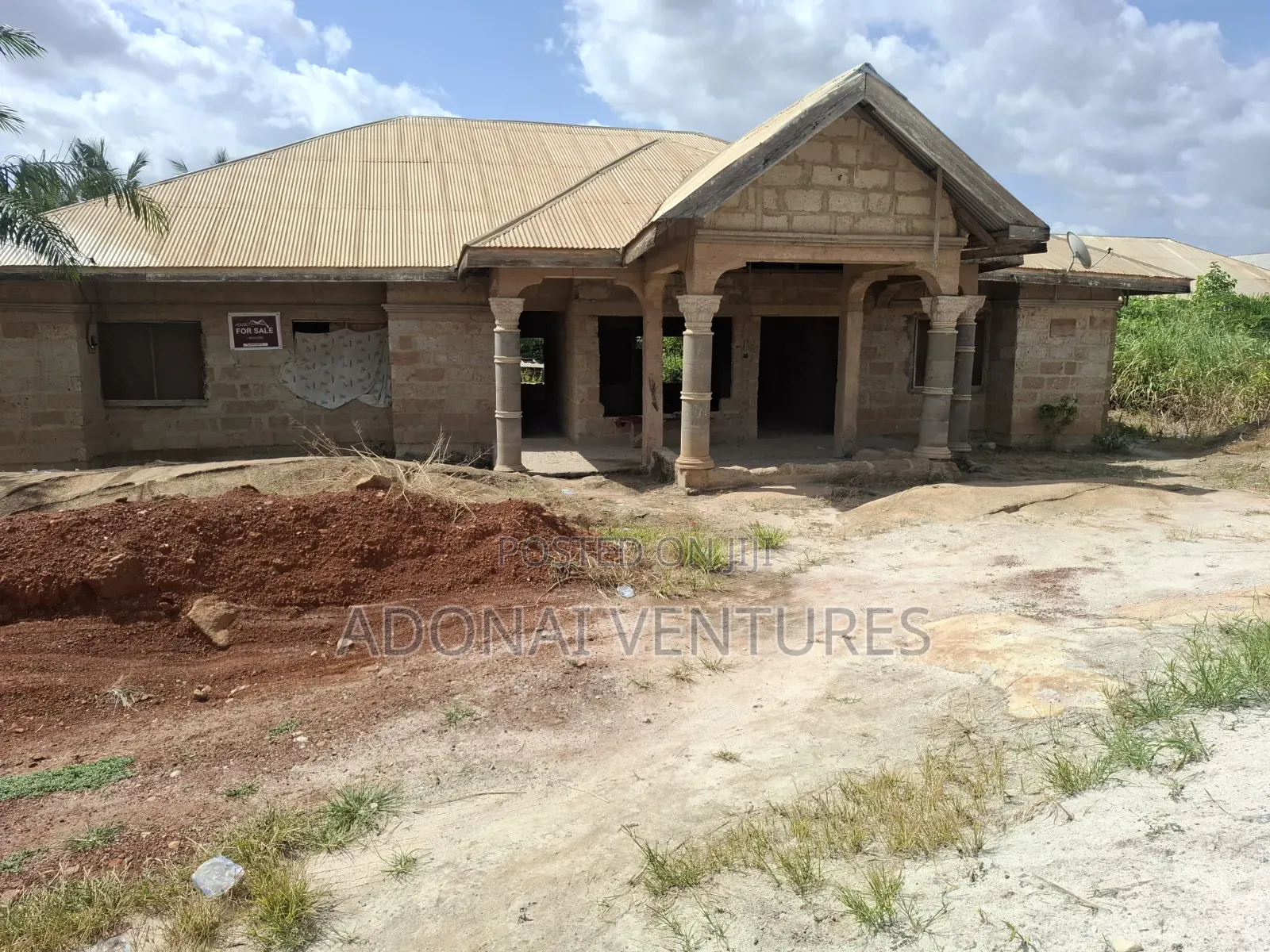 5bdrm House in Sokoban Ampabame, Kumasi Metropolitan for sale