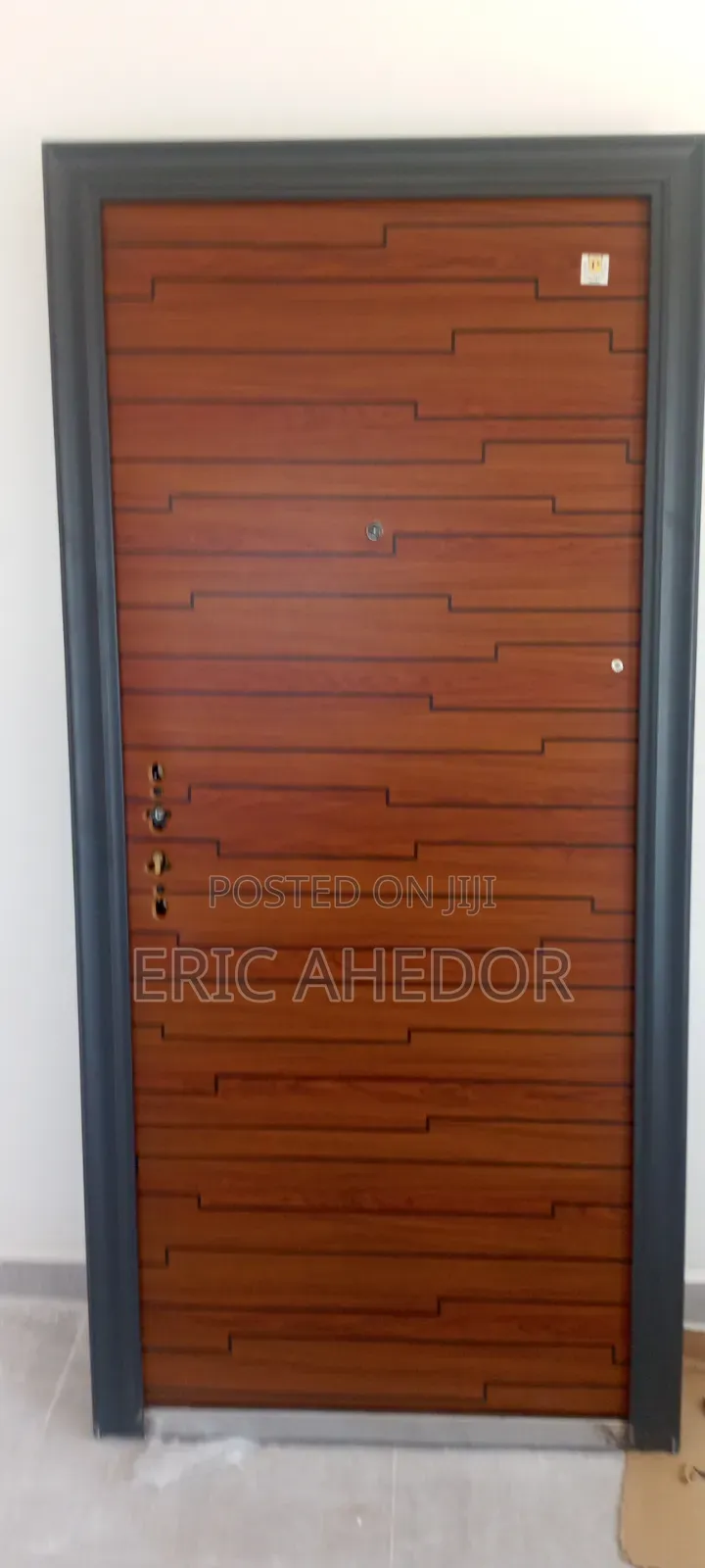 Paladin Smooth Anti Rust Door Durable Strong Beautiful With Handle