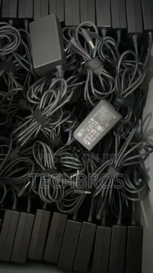 Original Hp 65w Blue Pin Charger( Home Used)
