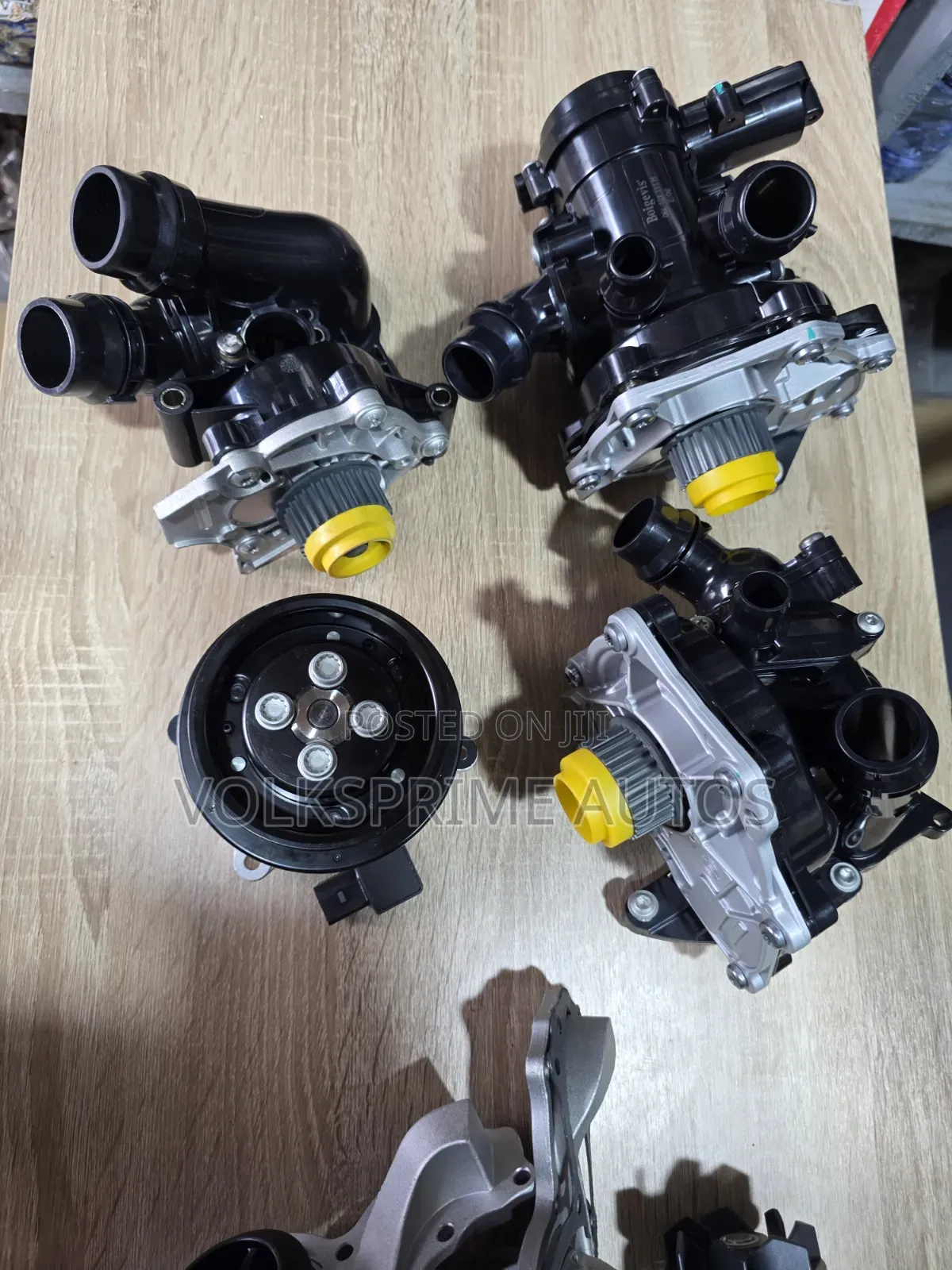 Water Pump for Different Volkswagen Models Including Porsche, Audi.