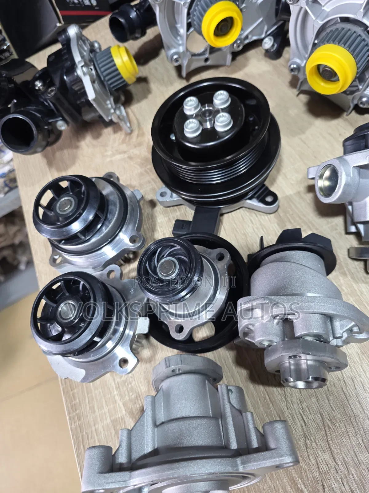 Water Pump for Different Volkswagen Models Including Porsche, Audi.