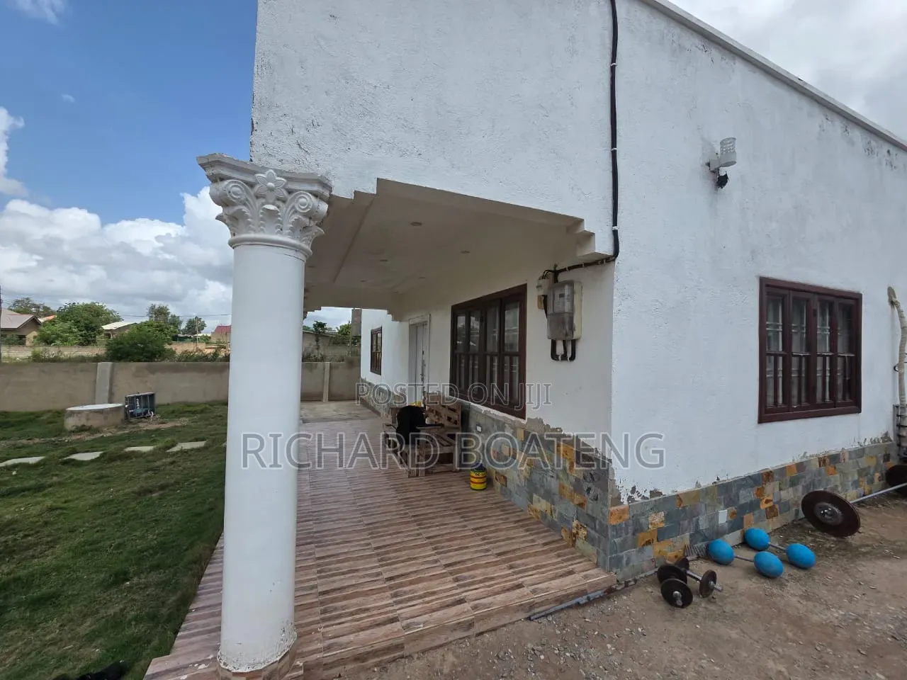 2bdrm House in Richboat Estate, Accra Metropolitan for sale