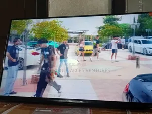 TCL 32” Led Tv – Perfect for Living Rooms Bedrooms