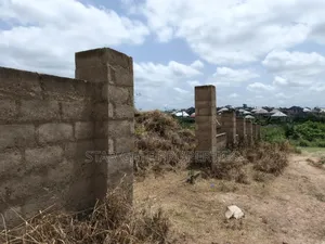 Plot for Sale at Kenyasi Bosore ( Fence Walled)
