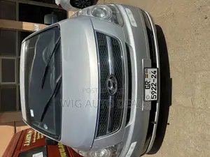 Hyundai Starex 2015 Silver