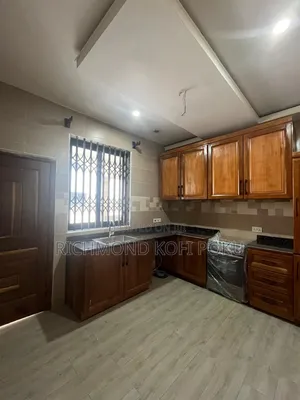 2bdrm Apartment in Kofi'S Realty, Coca Cola for rent