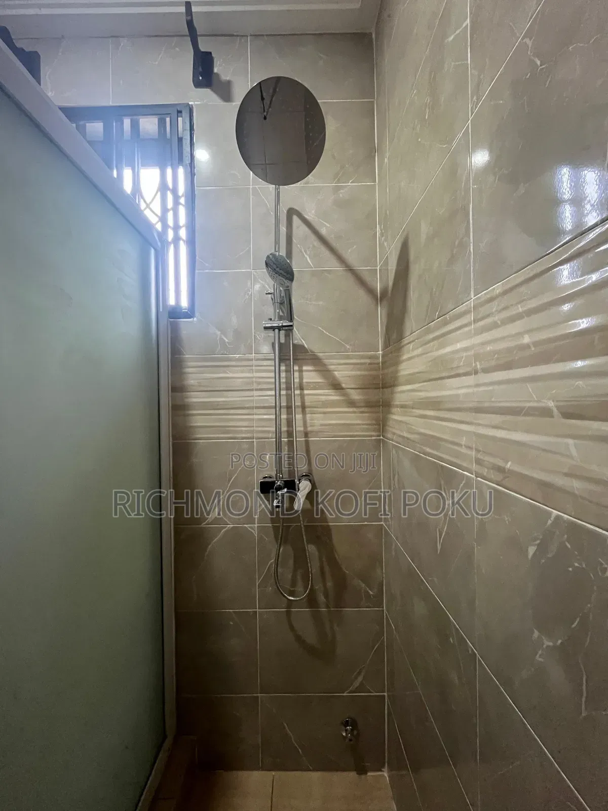 2bdrm Apartment in Kofi'S Realty, Coca Cola for rent