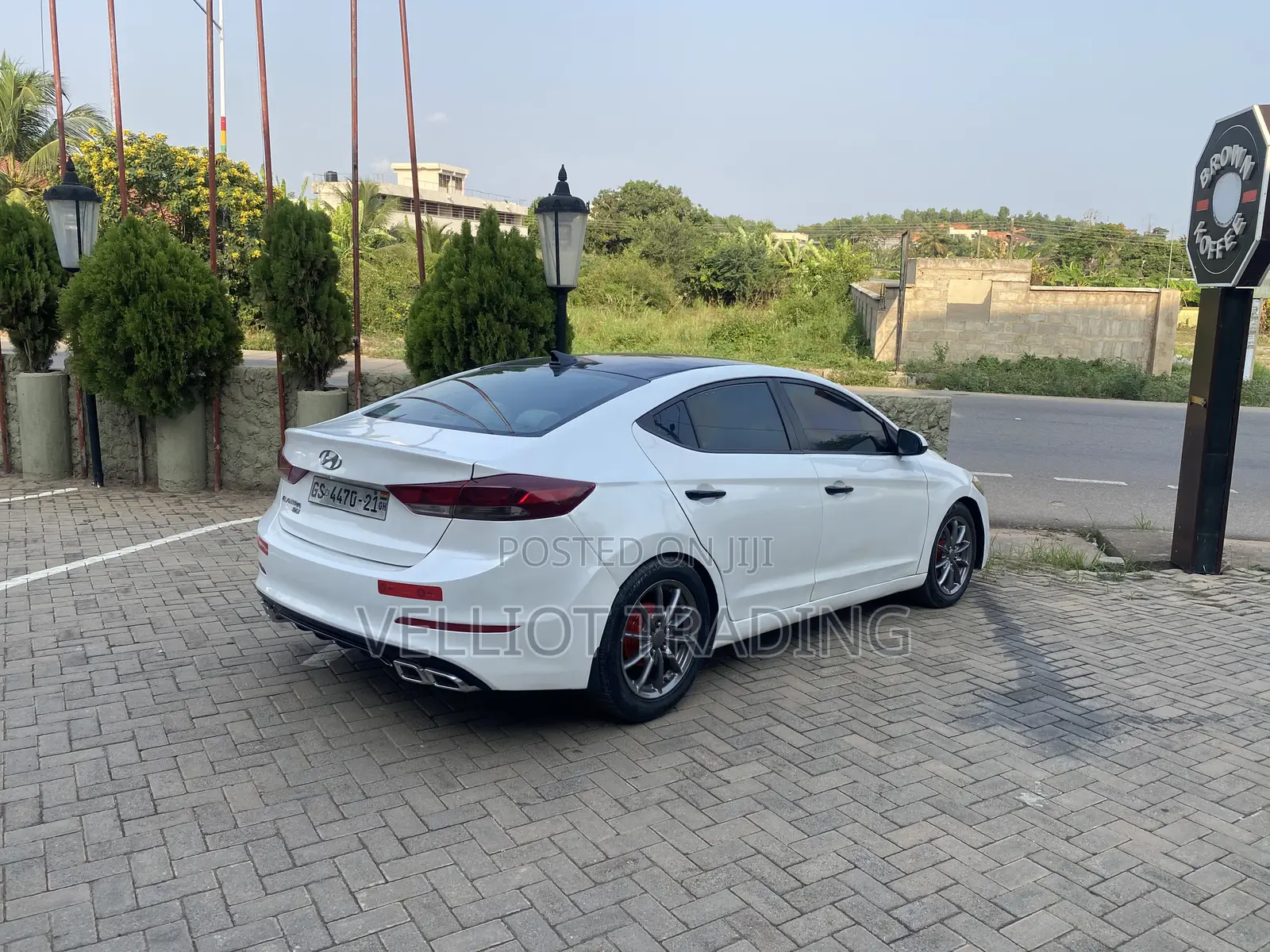 Hyundai Elantra SE 2018 White