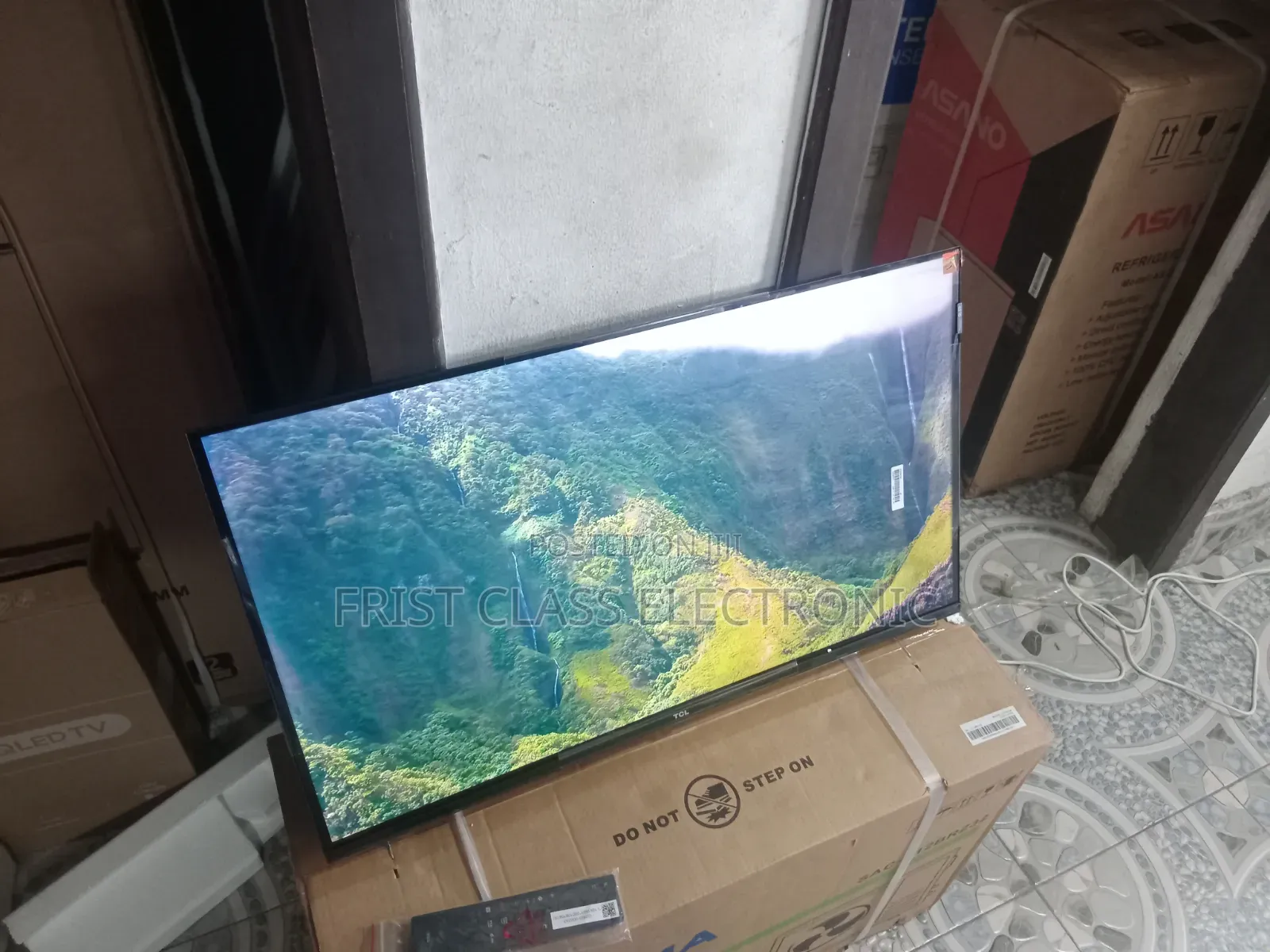 TCL Smart Tv Confidence That Powers Family Entertainment