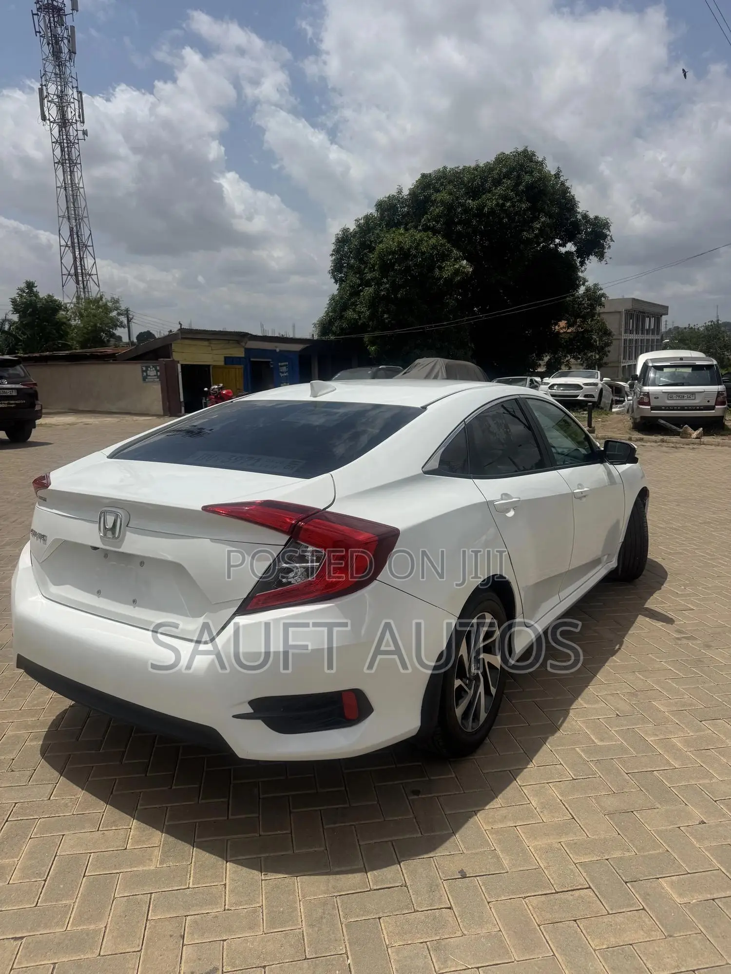 Honda Civic EX 4dr Sedan (2.0L 4cyl) 2017 White