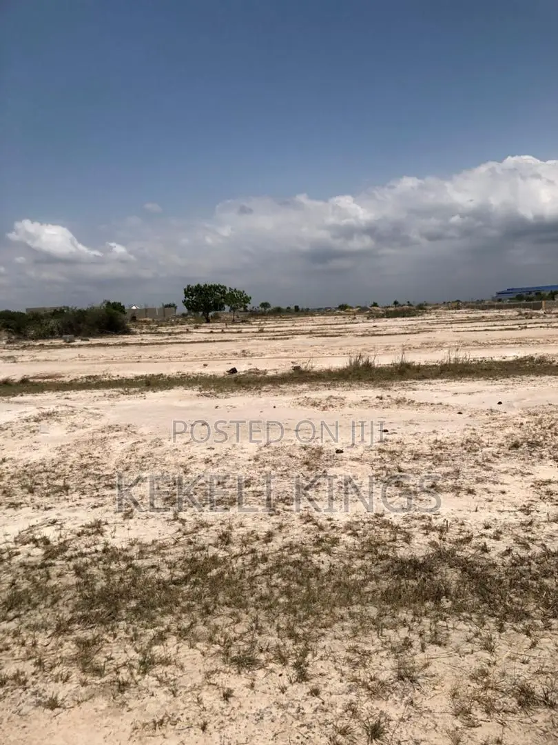 Prampram Tsopoli, Own Genuine Land in a Peaceful Neighborhood