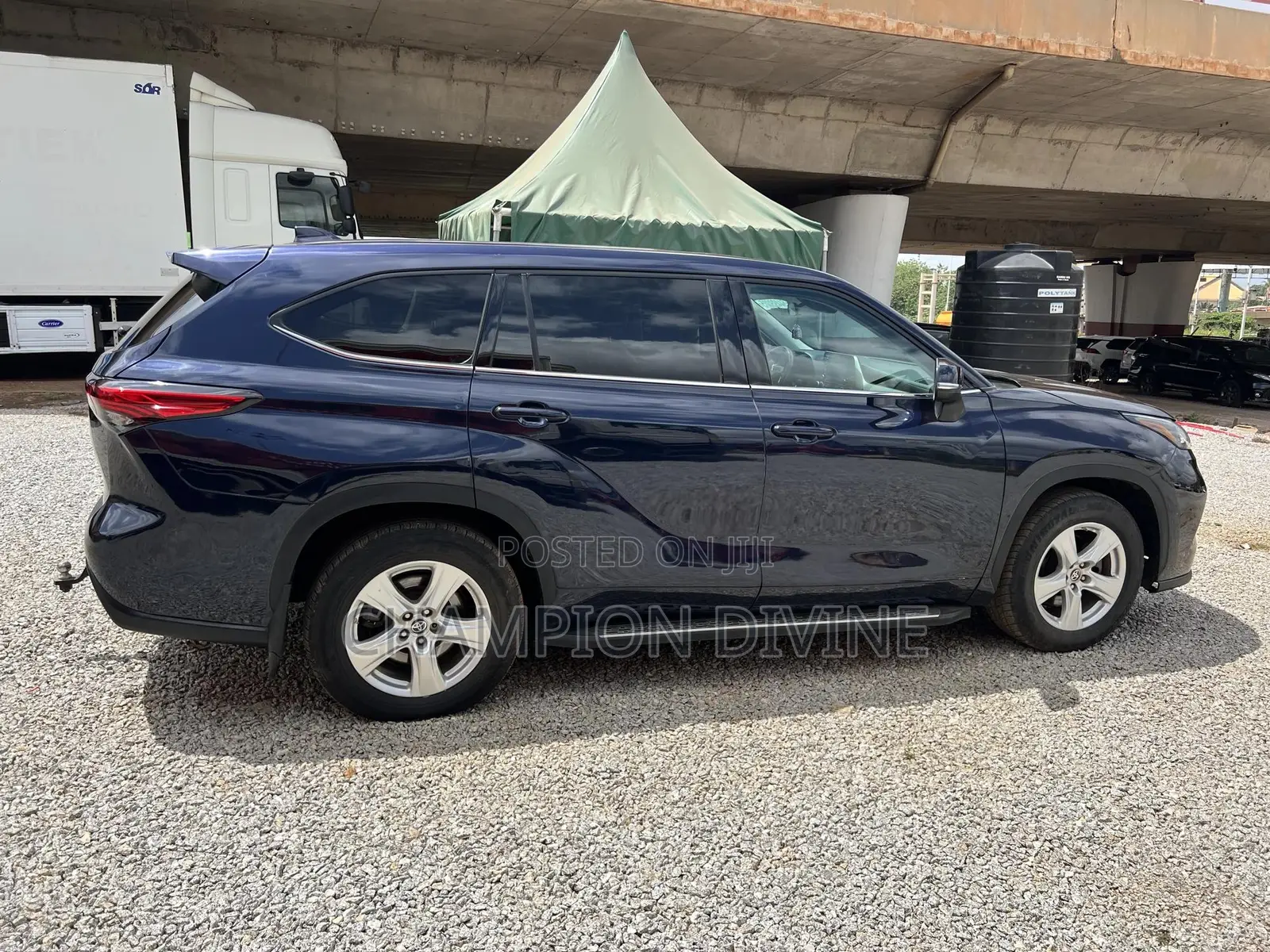 Toyota Highlander 2021 Blue