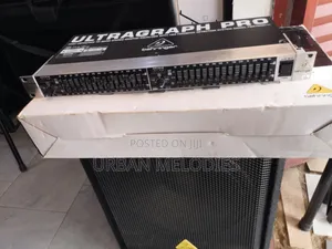 Behringer Ultragraph Pro Fbq1502 Hd Equalizer