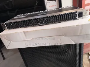 Behringer Ultragraph Pro Fbq1502 Hd Equalizer