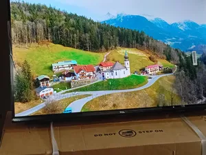 TCL 32” Led Display Tv – Perfect for Small Spaces