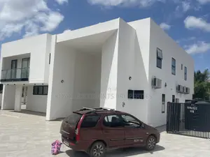 5bdrm Mansion in Royal Footprints, East Legon for sale