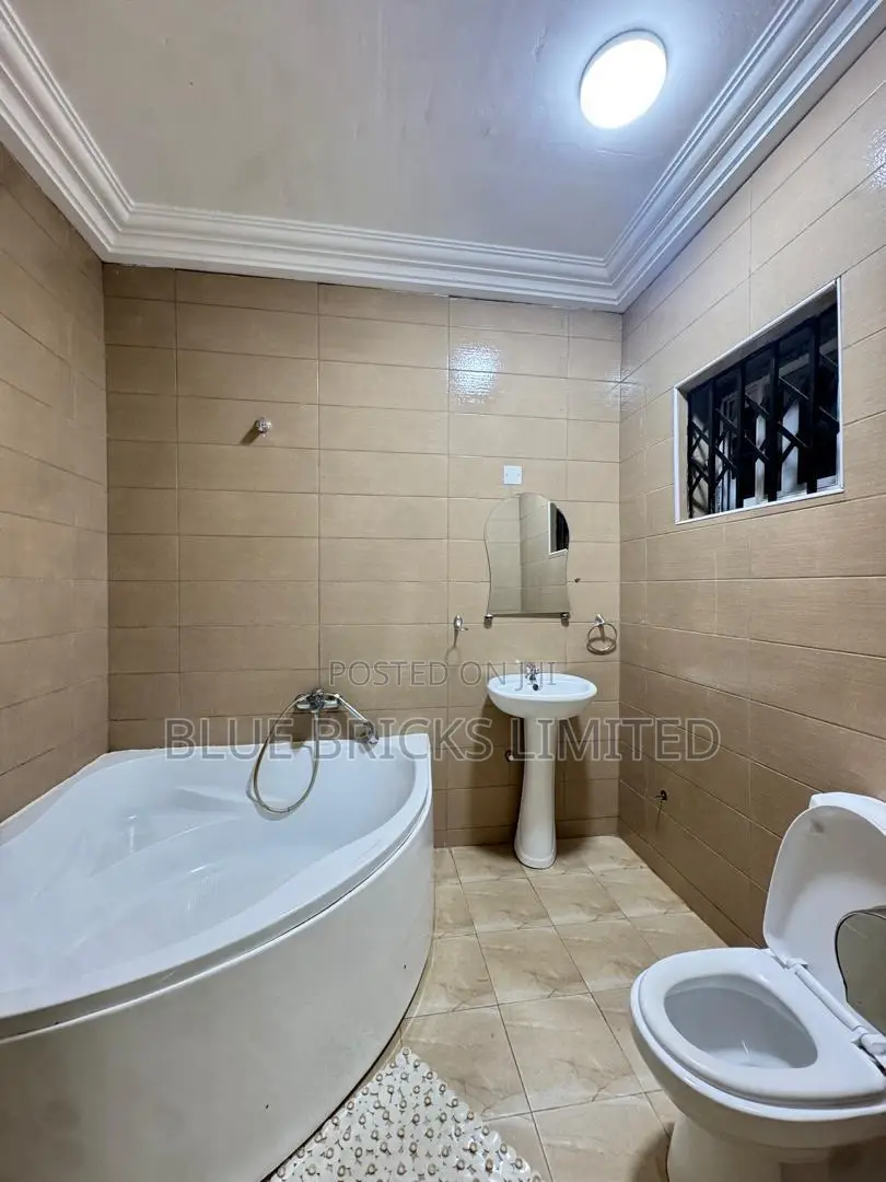 3bdrm House in Adjiringanor, Ability for rent