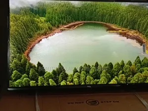 TCL 32” Compact Television With Smooth Visuals