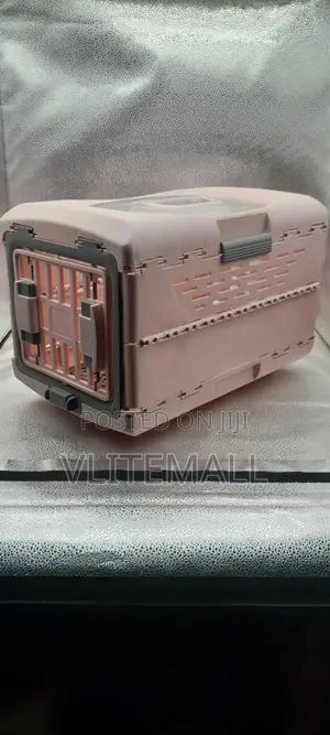 Pink Richell Foldable Travel Pet for Cats and Small Dogs.